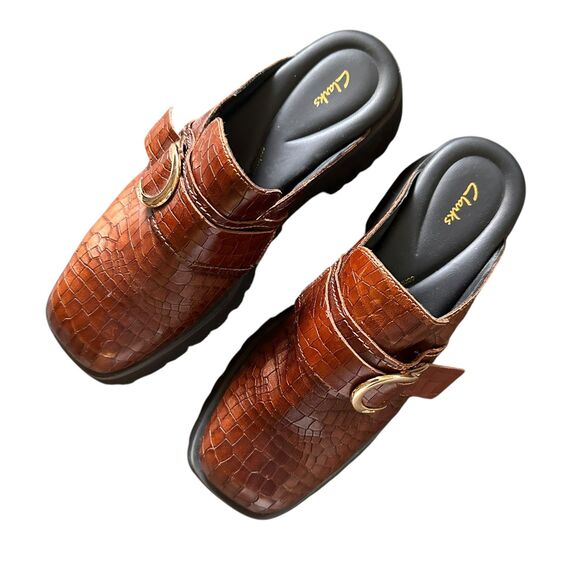 CLARKS Stayso Free Brown Croc Mule NWOB Sz9 - Picture 4 of 4